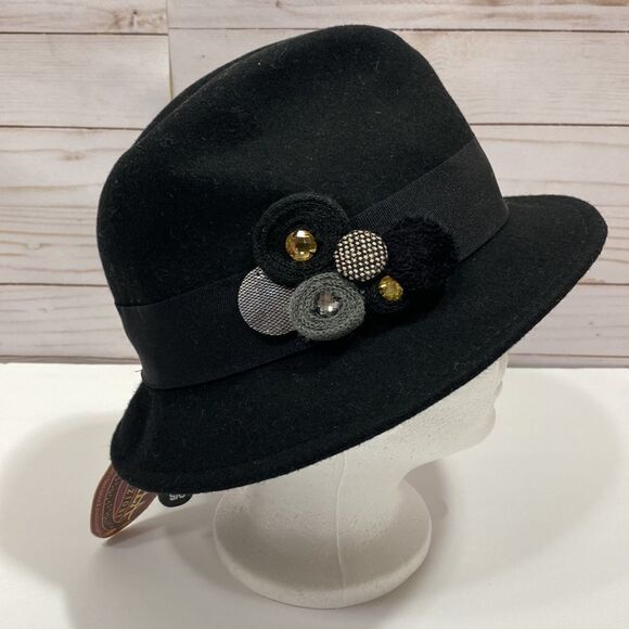 Scala Collezione Black 100% Wool Floral Detail Hat - Picture 1 of 13